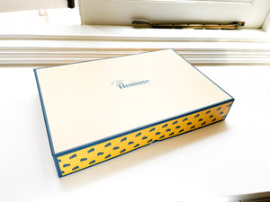 A stylish and elegant dessert gift box from Singapore's one and only The Homme Baker