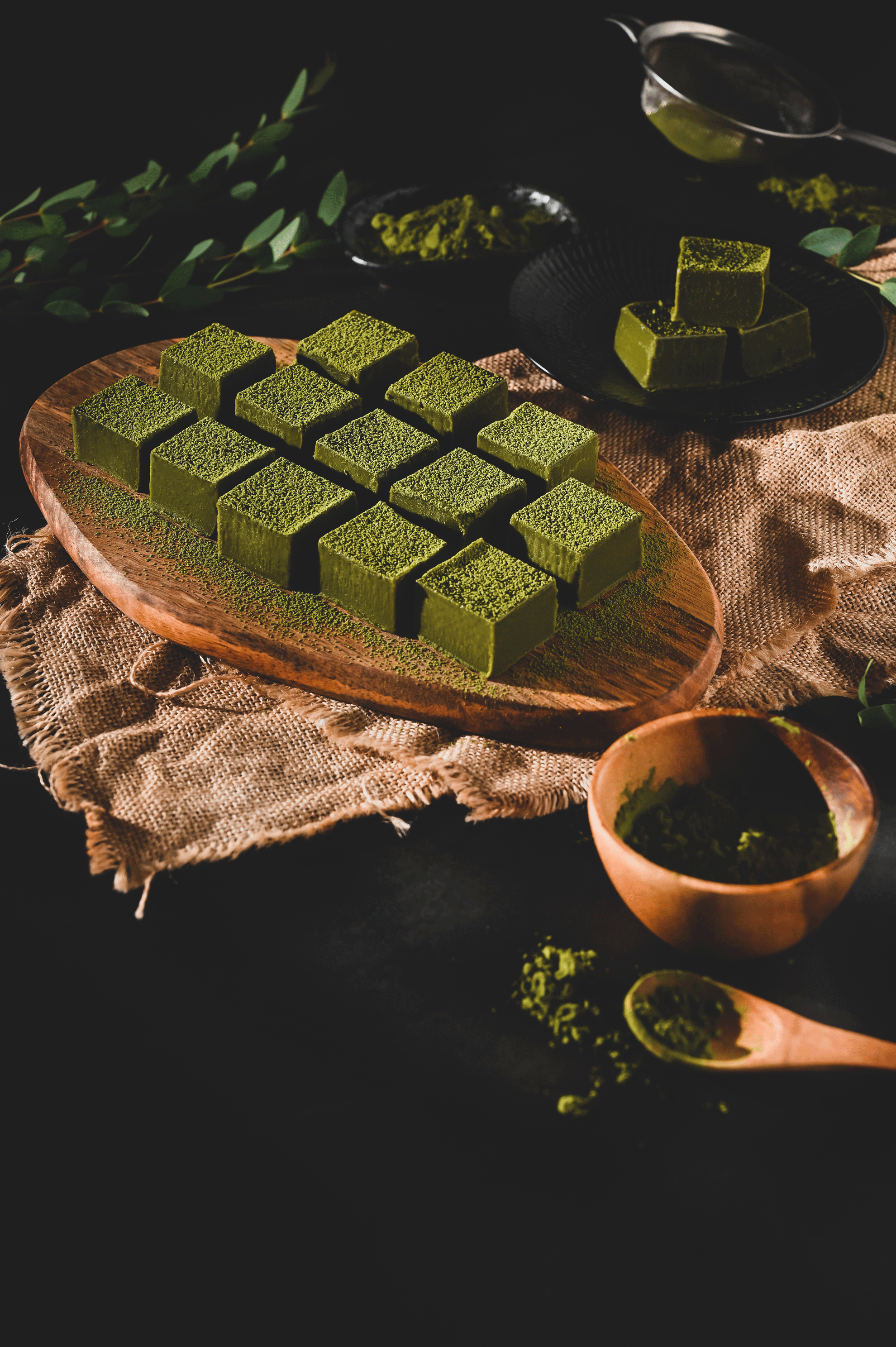 Bite into the luscious, bittersweet nuggets of matcha and chocolate in our NAMA Chocolate Matcha.